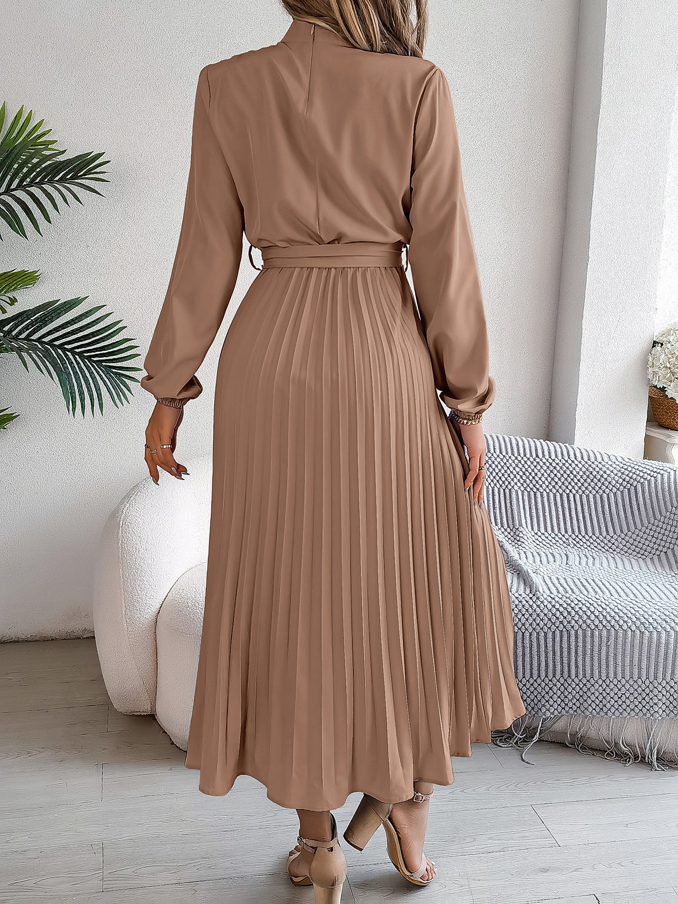 Elegant Pleated Midi Dress With Belt Brown