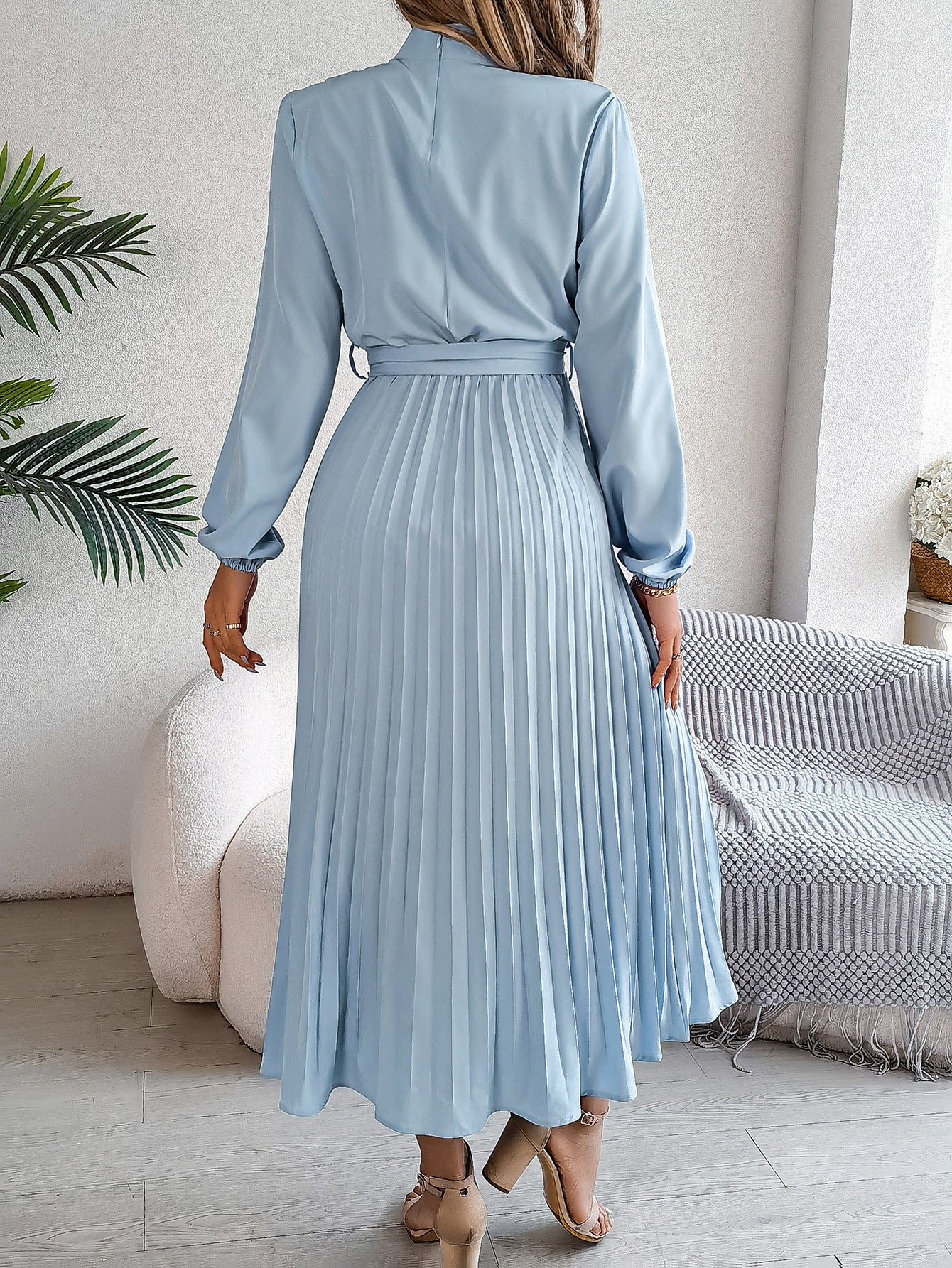 Elegant Pleated Midi Dress With Belt Light Blue