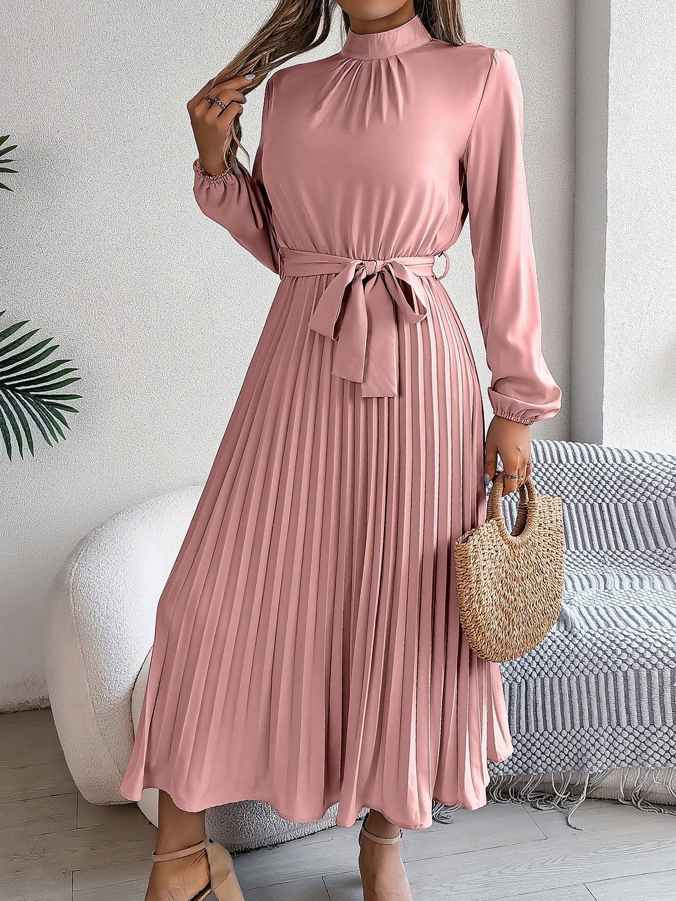 Elegant Pleated Midi Dress With Belt Pink