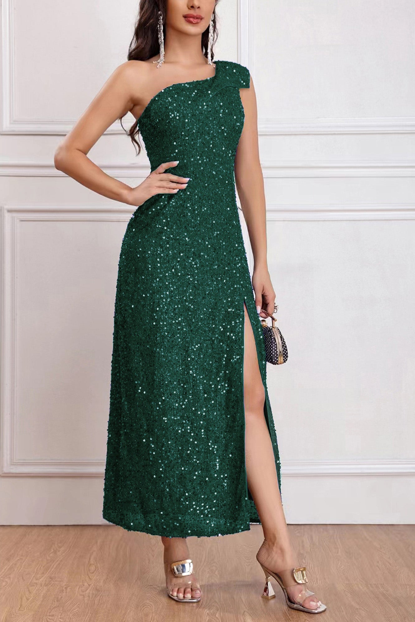 Front view of the Green Sleeveless One-Shoulder High Slit Sequins Maxi Dress, showcasing its elegant design and shimmering sequins.